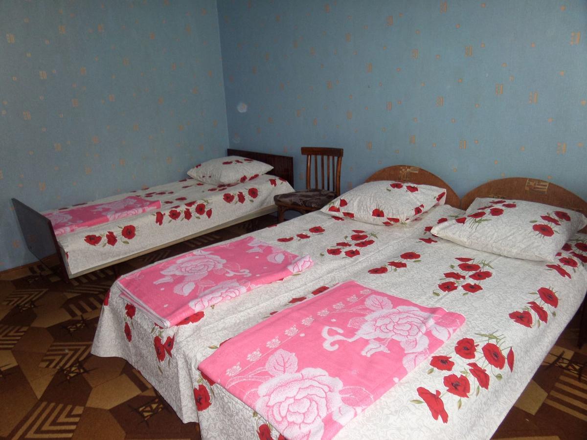Guest House U Aleny Gagra Bagian luar foto